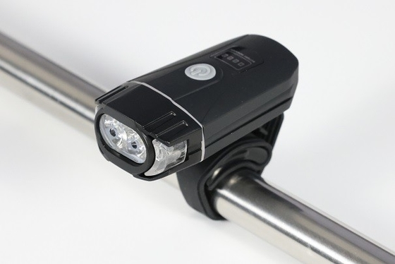 USB 5 와트 재충전이 가능한 자전거 광 8.4x4.5x3.5cm 앞 전조등